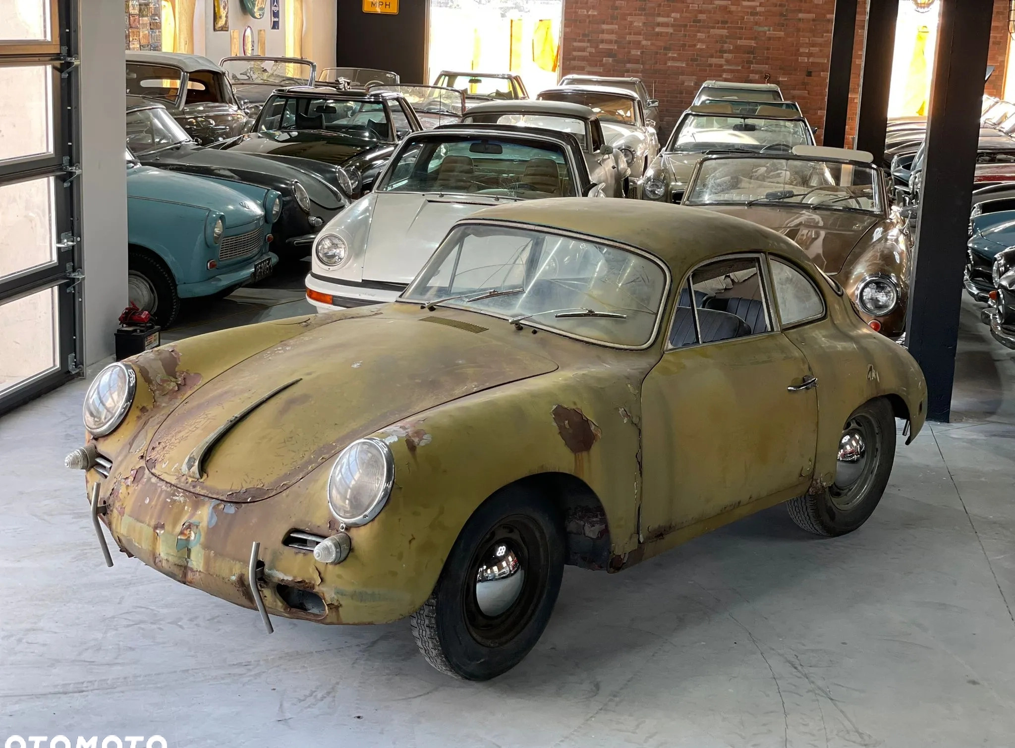 Porsche 911 cena 33250 przebieg: 94000, rok produkcji 1980 z Brodnica małe 191